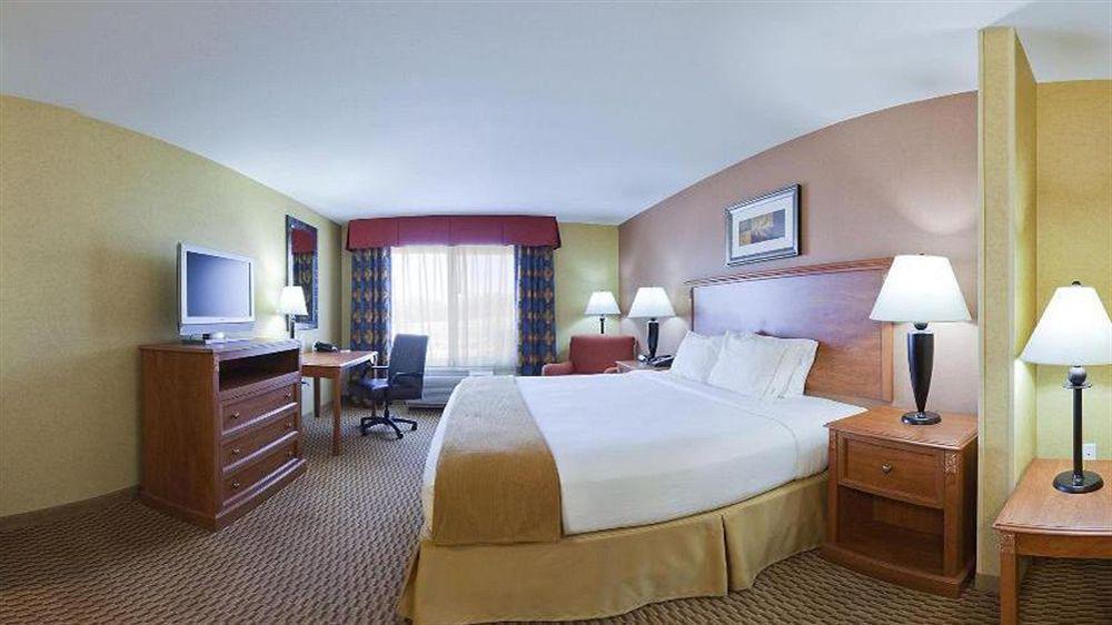 Holiday Inn Express Ontario By Ihg Creekside Pokoj fotografie