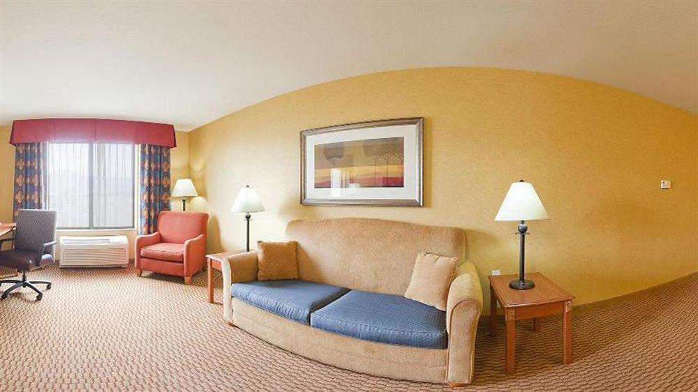 Holiday Inn Express Ontario By Ihg Creekside Exteriér fotografie