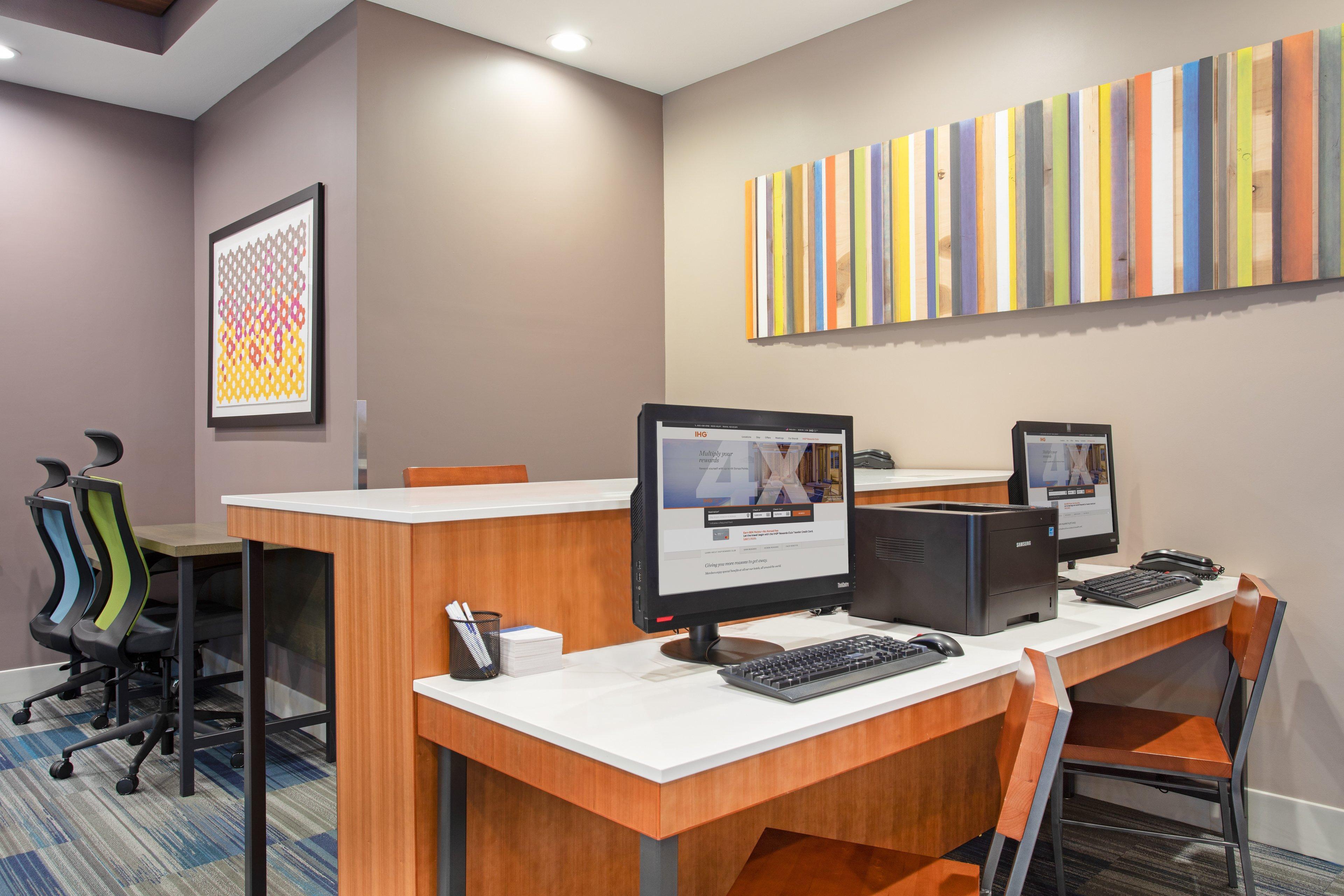 Holiday Inn Express Ontario By Ihg Creekside Exteriér fotografie