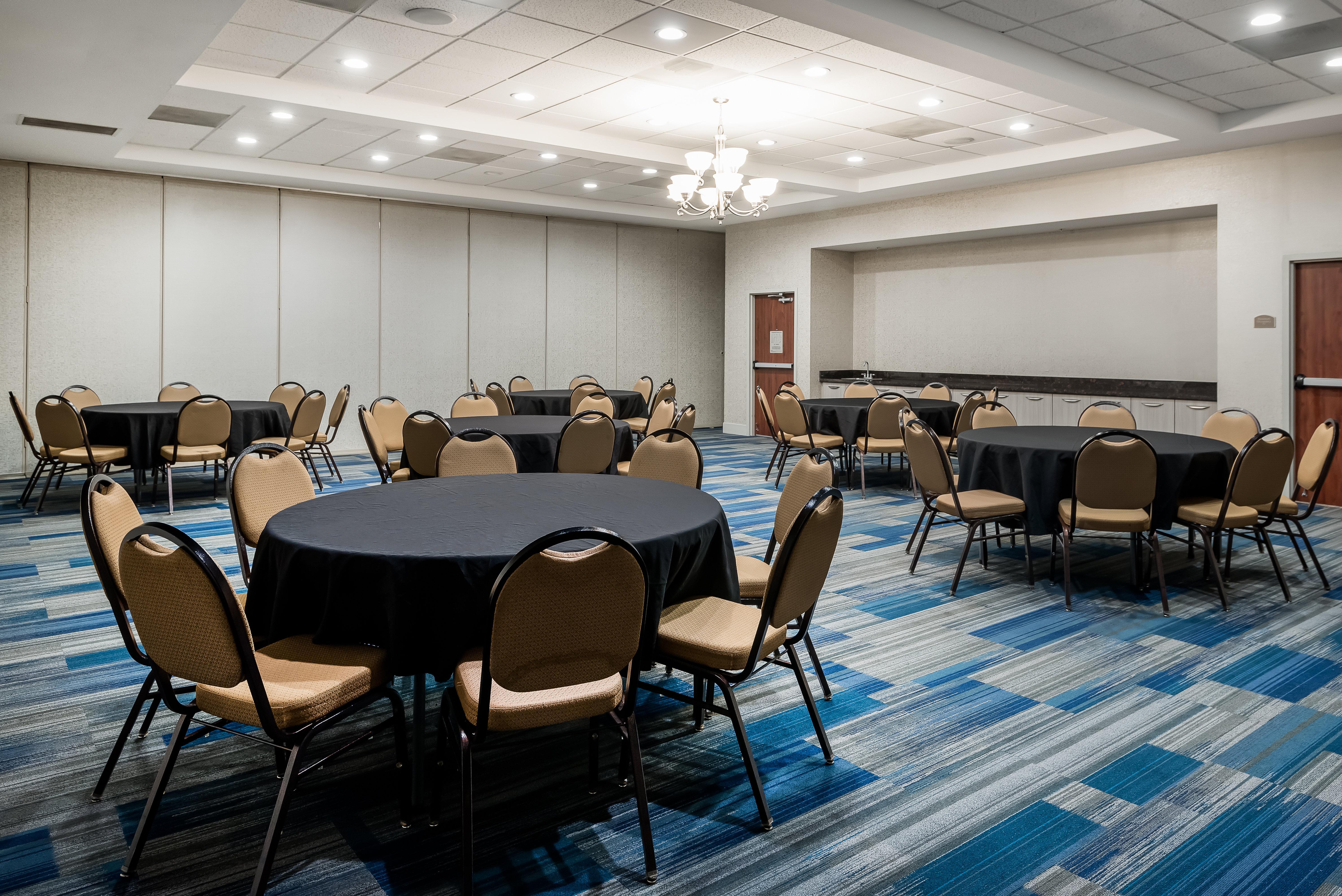Holiday Inn Express Ontario By Ihg Creekside Exteriér fotografie